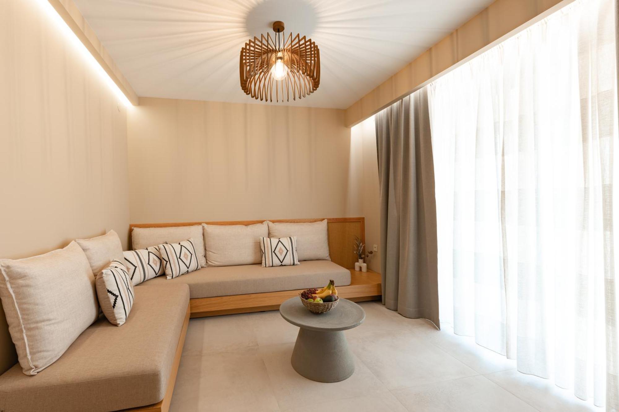 Trinity Design Suites Valanidorachi 외부 사진